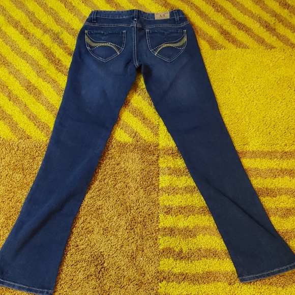 Blue jean - Picture 4 of 6